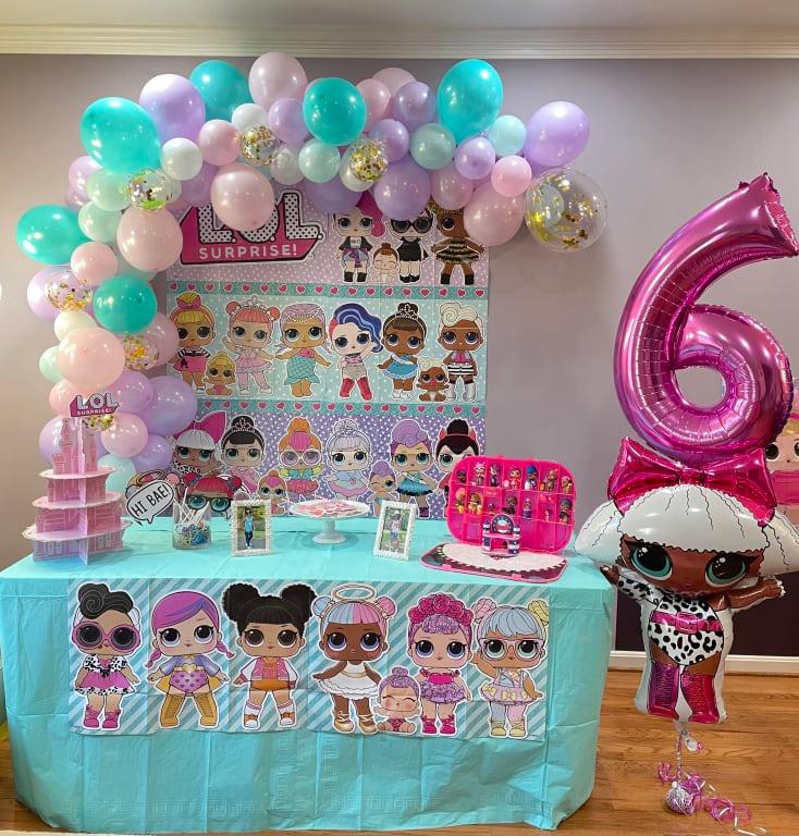 LOL Birthday decor
