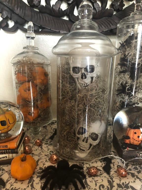 Halloween display