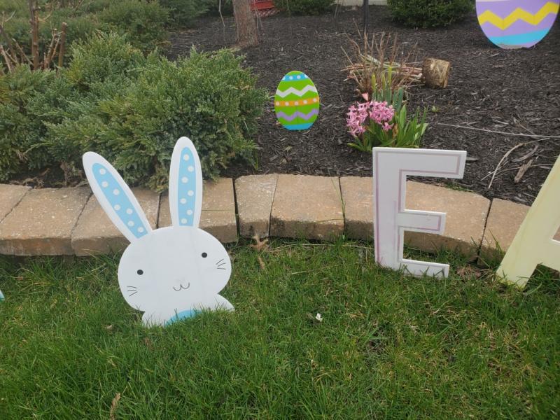 Bunny looks like he has no nose. It was a pink/orange when purchased.