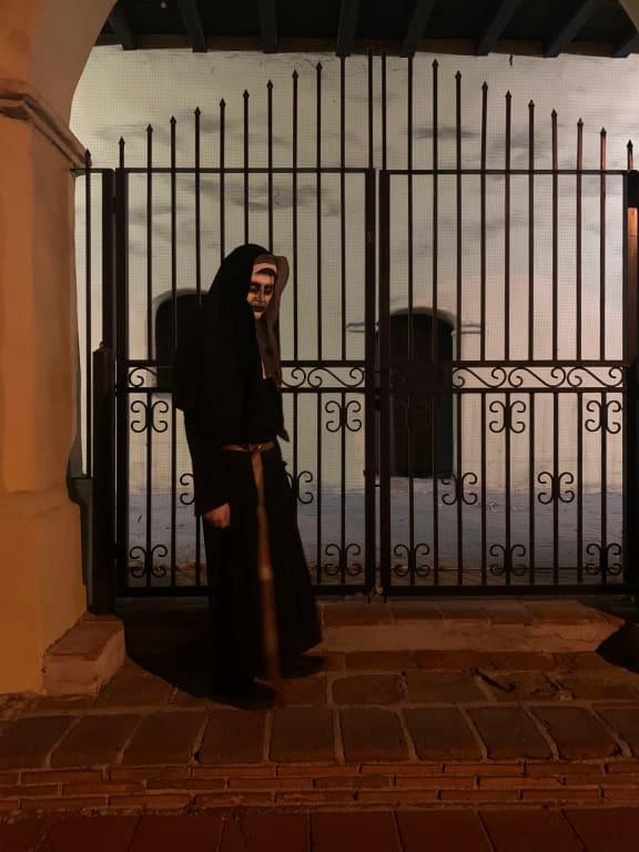 Men's Phantom of Darkness Black Robe with Mask Halloween Costume, Assorted  Sizes