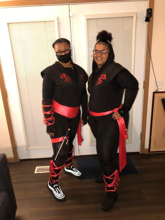 Women's Ninja Black/Red Jumpsuit with Hood & Gloves Halloween Costume ...