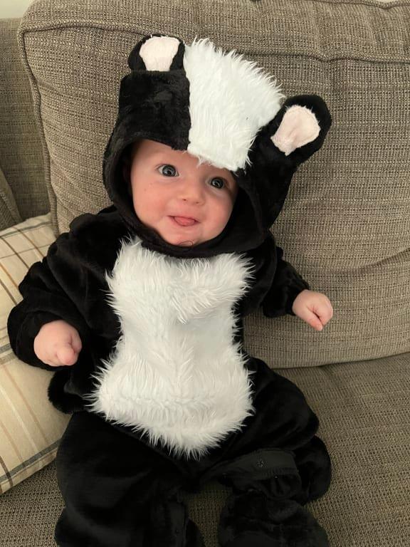 Baby boy hot sale skunk costume