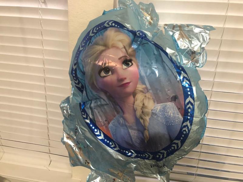 Balloon deflating quickly. D: