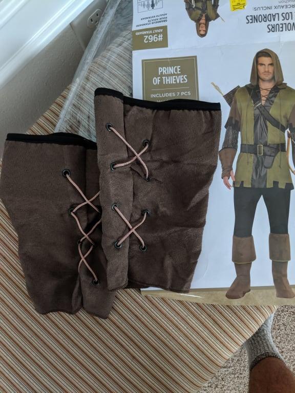 Floppy cloth cuffs/gloves