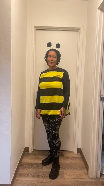 Mommy bee