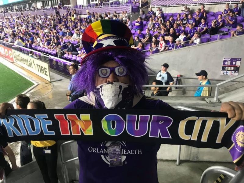 Crazy Rocker Shoulder Length Hair Wig, Assorted Colours, One Size ...