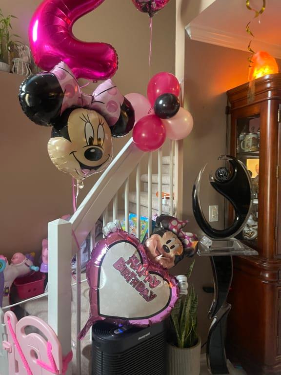 Disney Minnie Mouse Forever Create Your Own Birthday Party Favour
