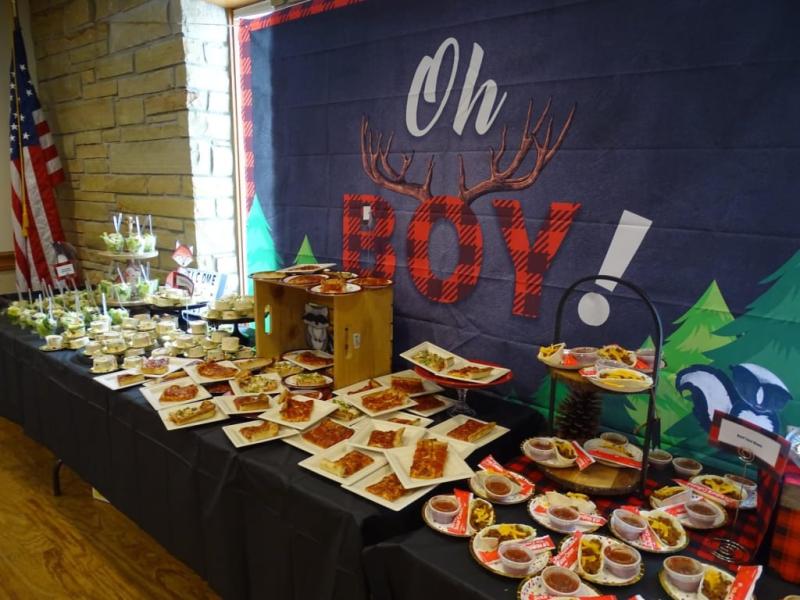 Used them for mini taco boats! (Right side of table)