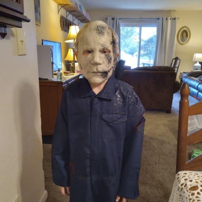 BLONDE MICHAEL MYERS!