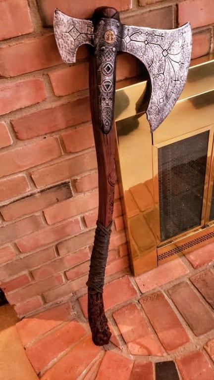 close attention was paid to the detailing on the runes and engravings across the entire piece