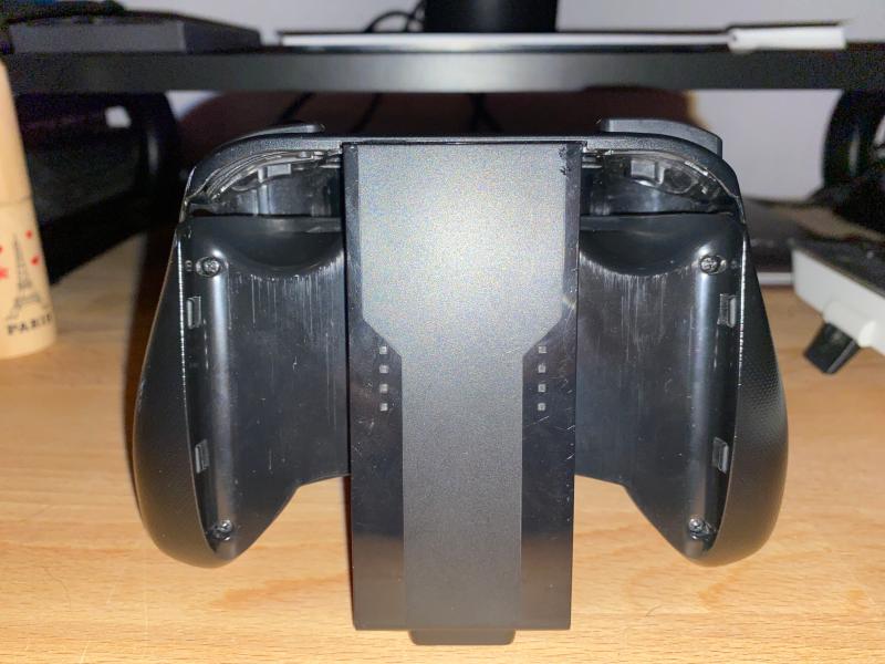 nintendo switch pro charging grip