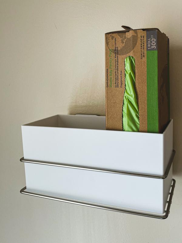 The dispensing opening is well-perforated, but the box doesn't work with my setup.