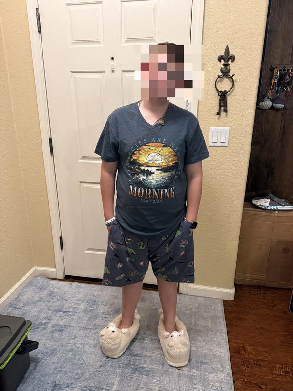 Had my grandson try them on, he had the same complaints as I did. Uncomfortable sole and inner seam.