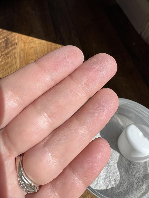 My fingers are sparkly after touching it. Maybe better used as an eye shadow but not chinchilla dust.