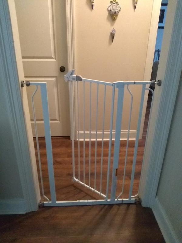 Regalo White Extra Tall Metal Pet Gate