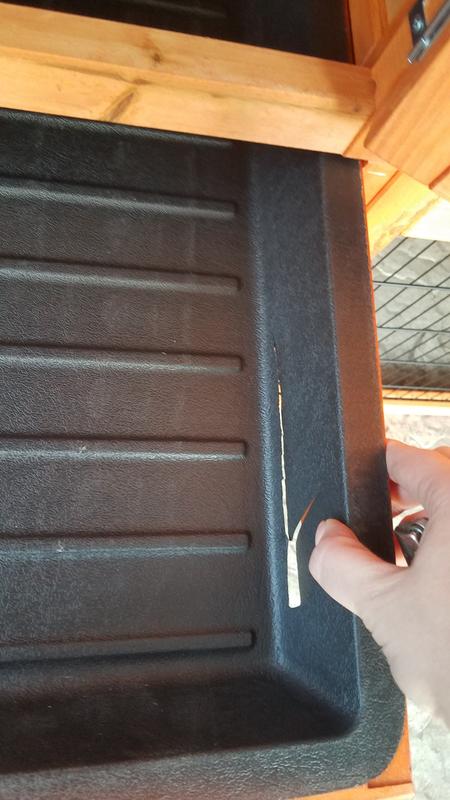 the crack goes up the side further about 4" but I didn't want to put pressure on it