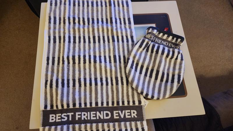 Gray towel and mitt