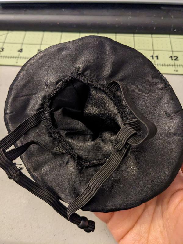raw edges of elastic