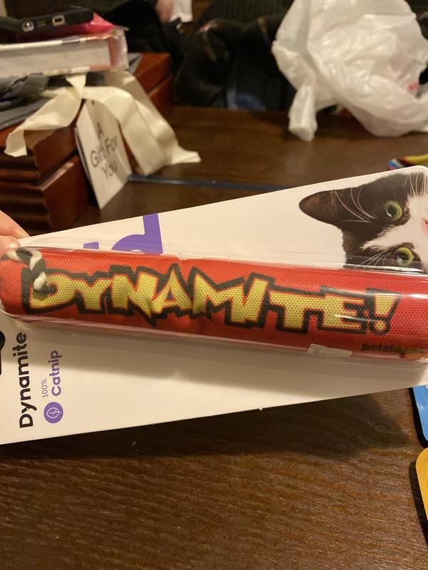 Catnip dynamite fashion stick