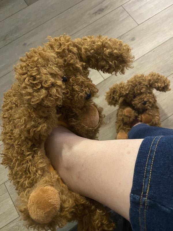 Wearing these fuzzy slippers in the air conditioning at home when first arrived.