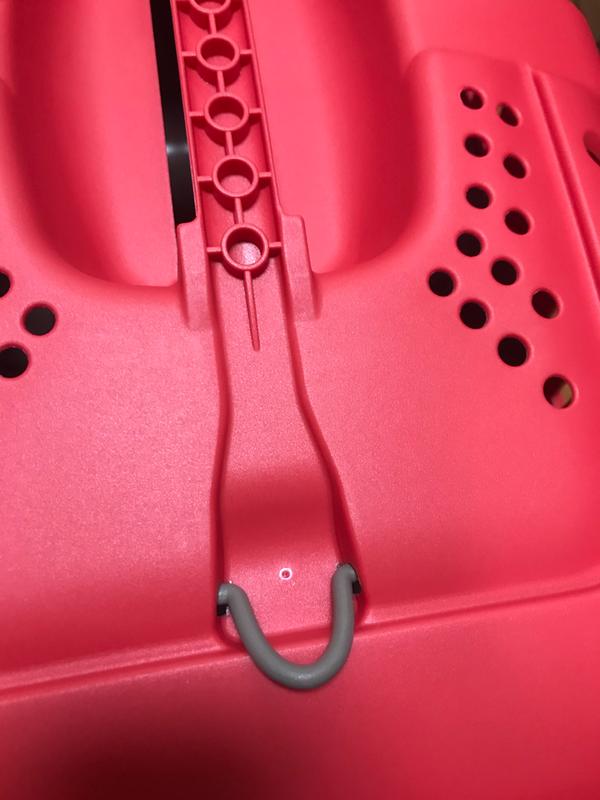 Midwest Spree Plastic Pet Carrier Red