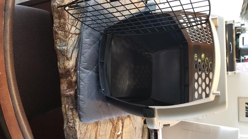 16 x 24 pad Crate supposed to be 16 x 24 but inside only 11 x 19
