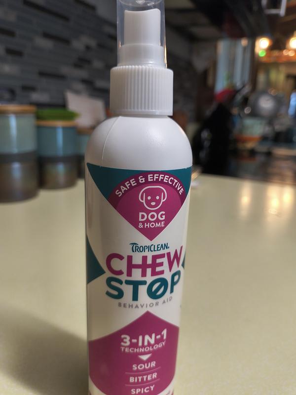 OUT! Pet No Chew Deterrent Spray – 500ml – Stop Dogs & Puppies From Biting, Chewing, Licking