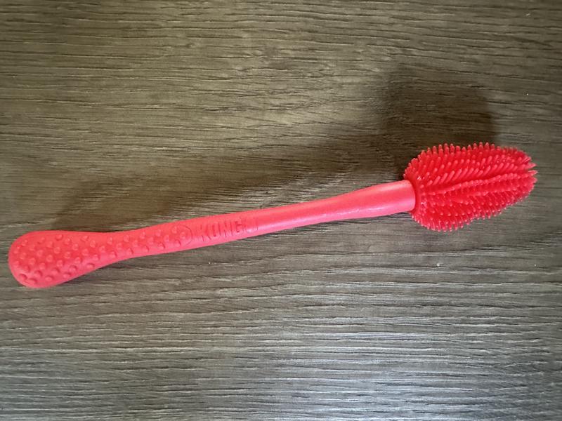 KONG cleaning brush