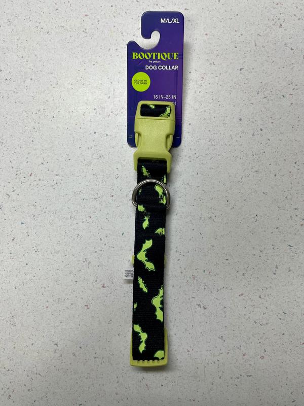 Collar came like this