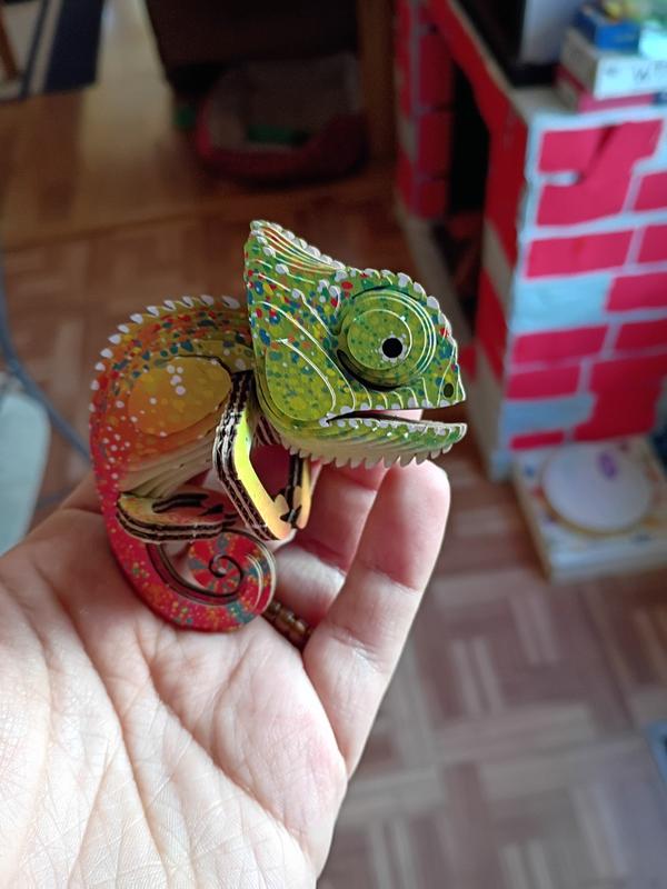 Here's with no tongue.