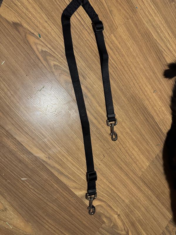 Adjustable separate leashes