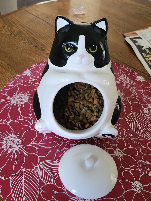 Perfect for kitty treats