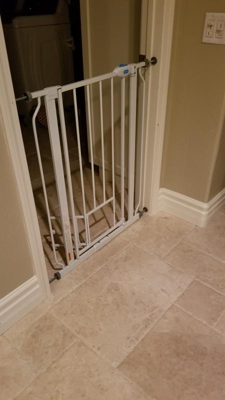 Carlson Pet Products 36-in Extra Tall Dog Gate, Large