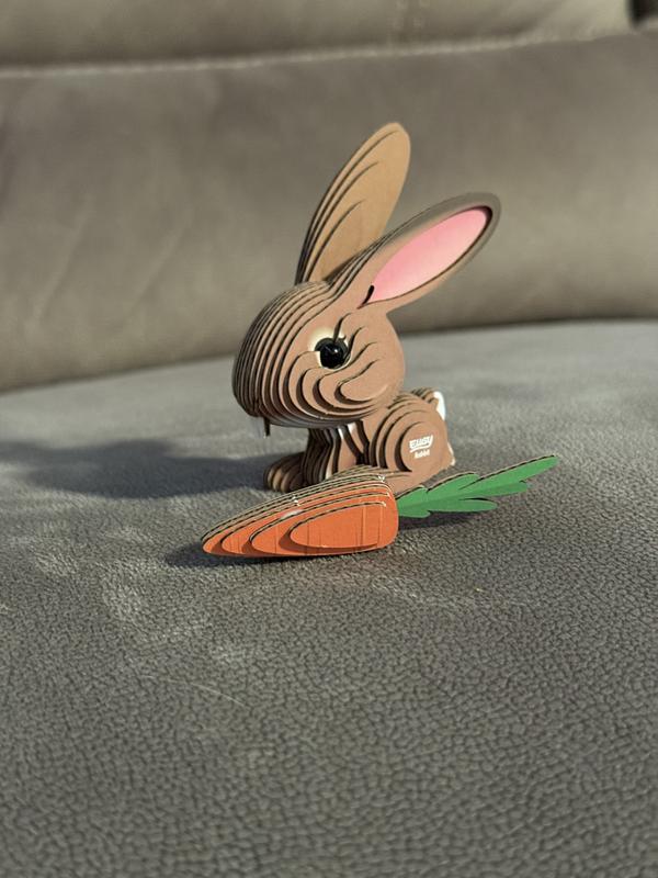 One side view of 3D rabbit