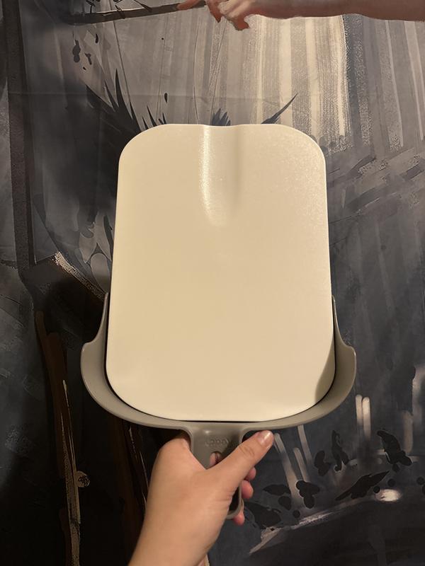 Both pieces attached. Quite heavy for what it is. Sturdy.