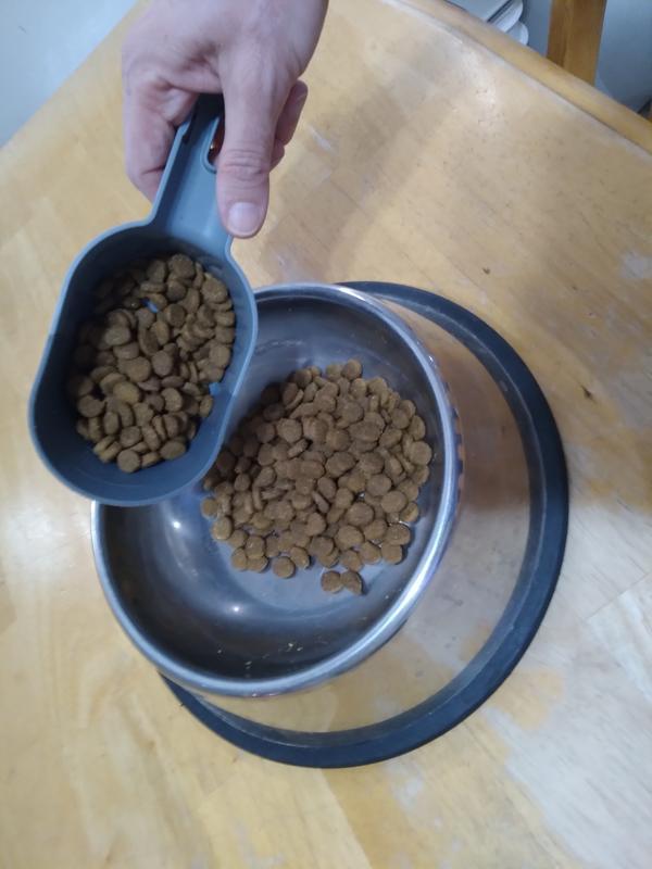 1 cup scoop-easy to handle