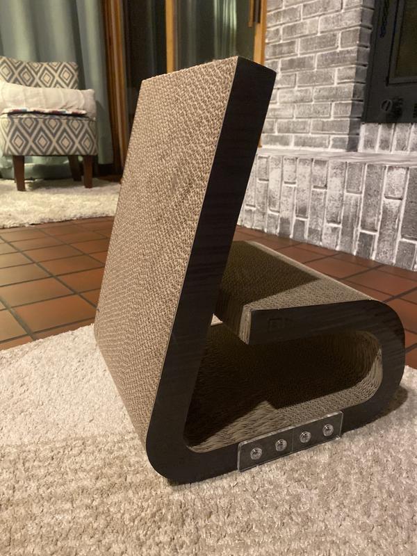 Cat scratcher