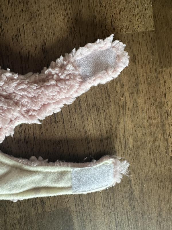 Velcro-type closure for ease of use!
