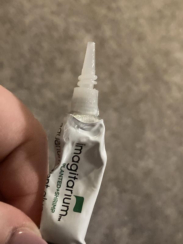 Small opening, messy bottle