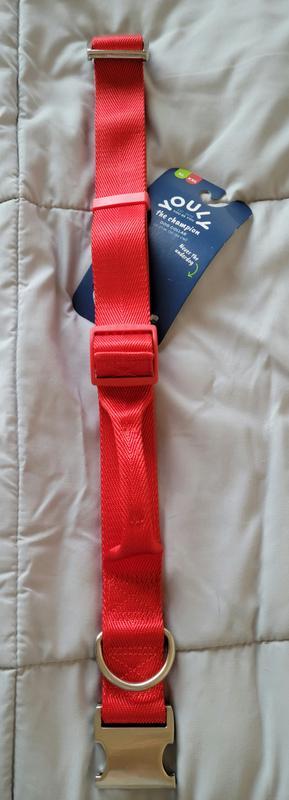 Sturdy, easily adjustable and quality clasp. Well made with quality materials