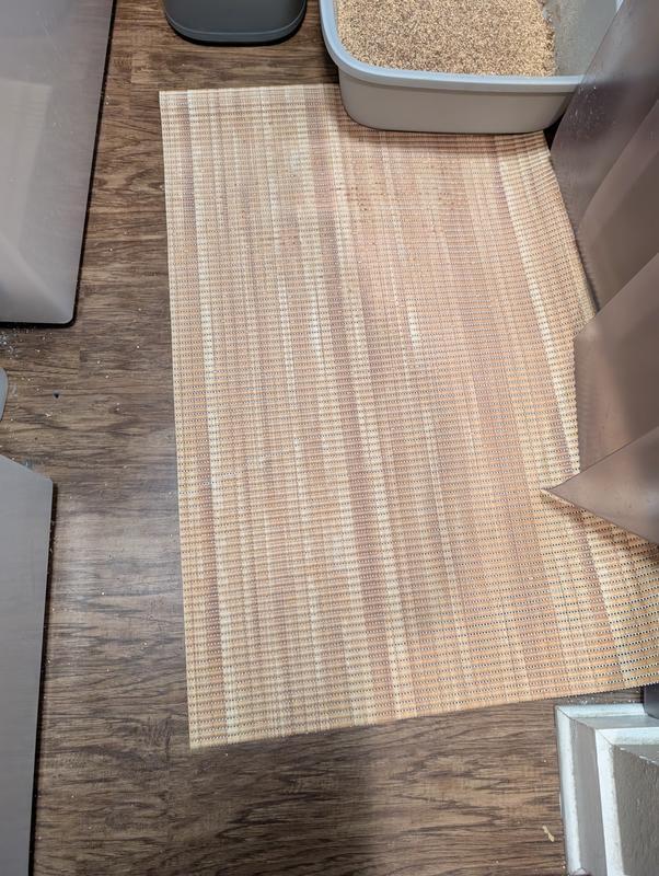Looks great with wood litter