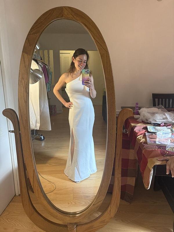 Review Thumbnail Image 0 384304517