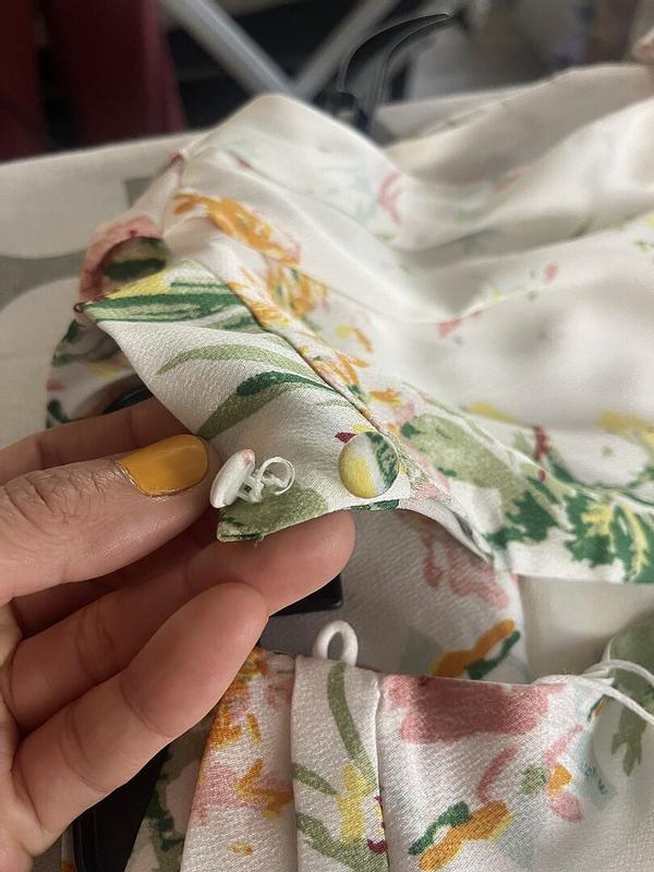 Customer photo for "Beautiful but poorly made"