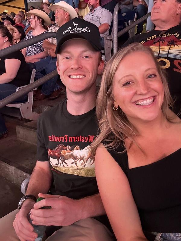 Review Thumbnail Image 0 381078654