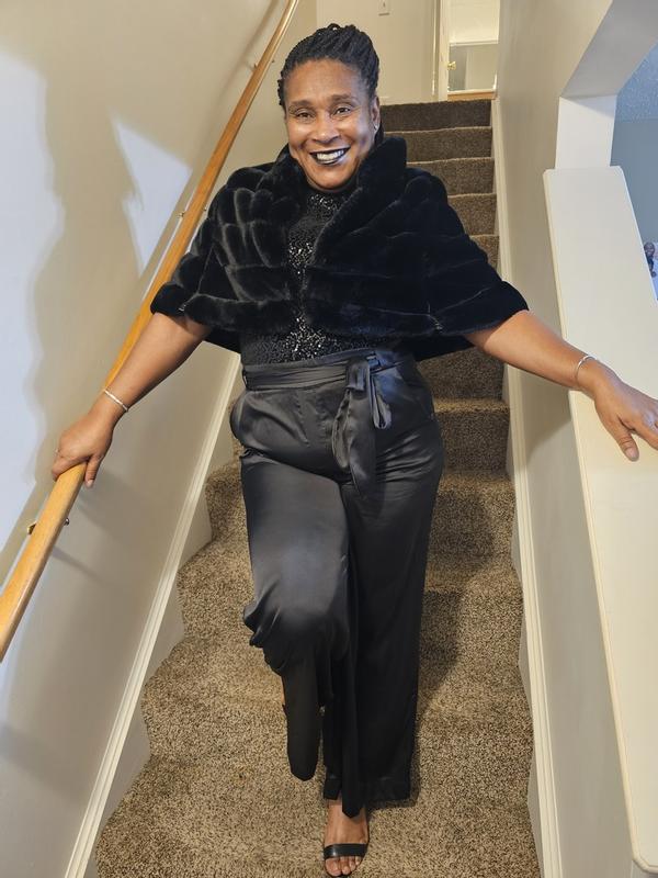 Review Thumbnail Image 1 328348856