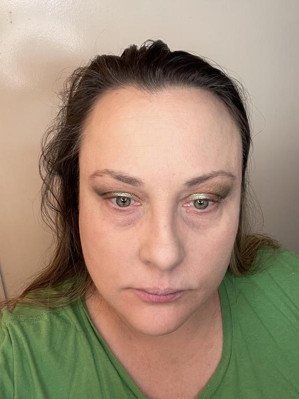 The left side had the magic sauce and not the right, can you tell?