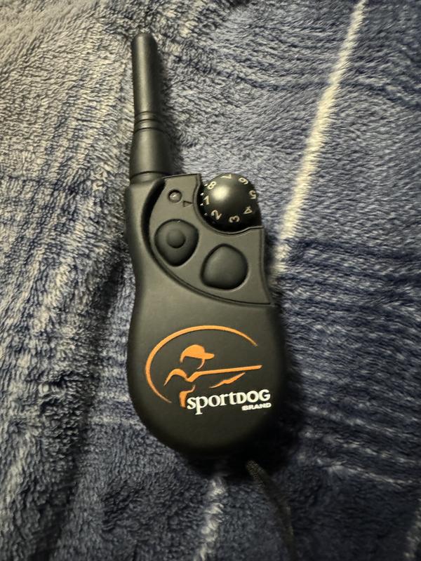 SportDOG Brand YardTrainer 100S Remote Trainer For Stubborn Dogs Tone Vibrate Static