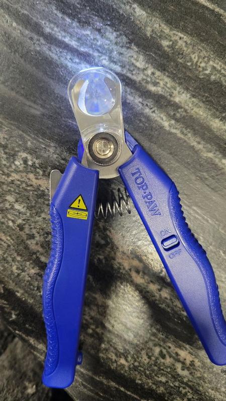 Safety nail clipper top paw discount