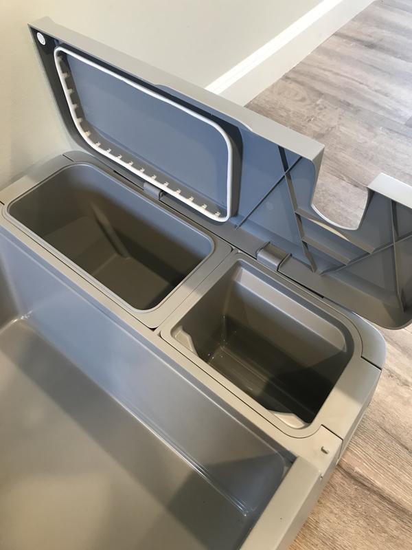 Multi-Cat Litter Box