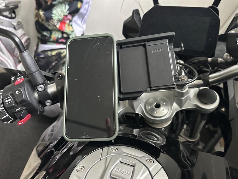 Motorcycle Bar Mount | Peak Design Official Site